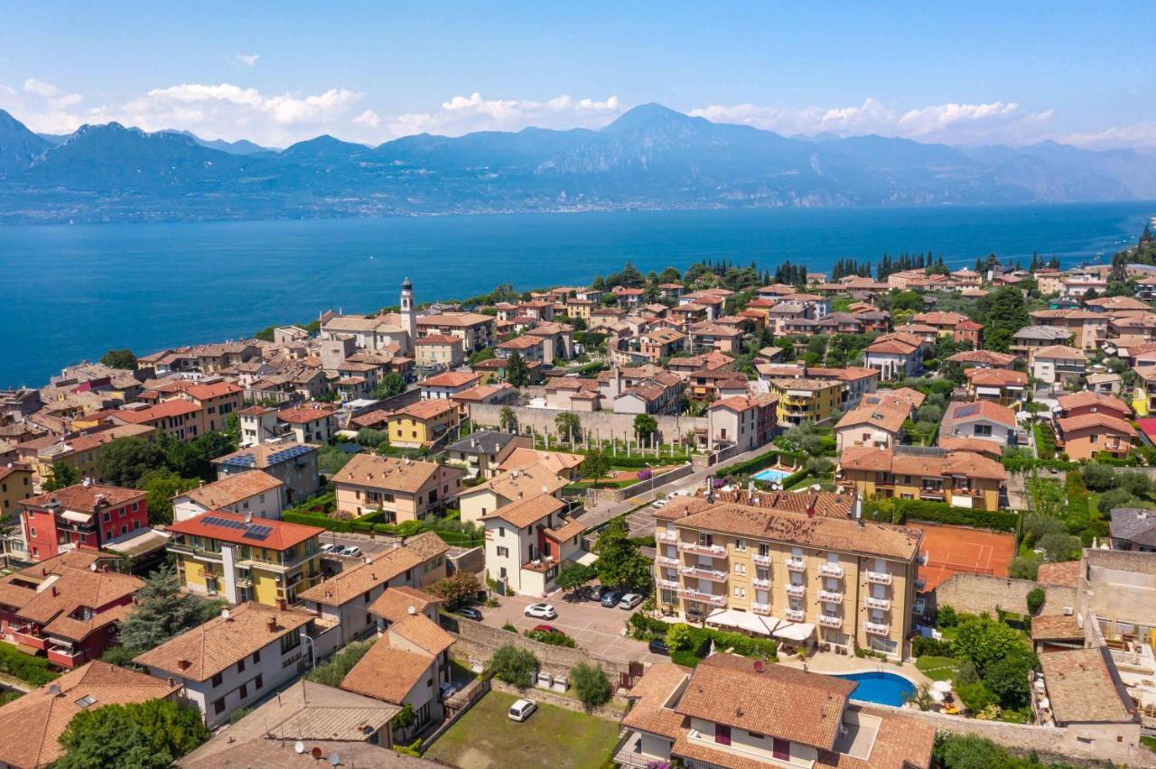 Hotel Romeo Torri del Benaco Kültér fotó