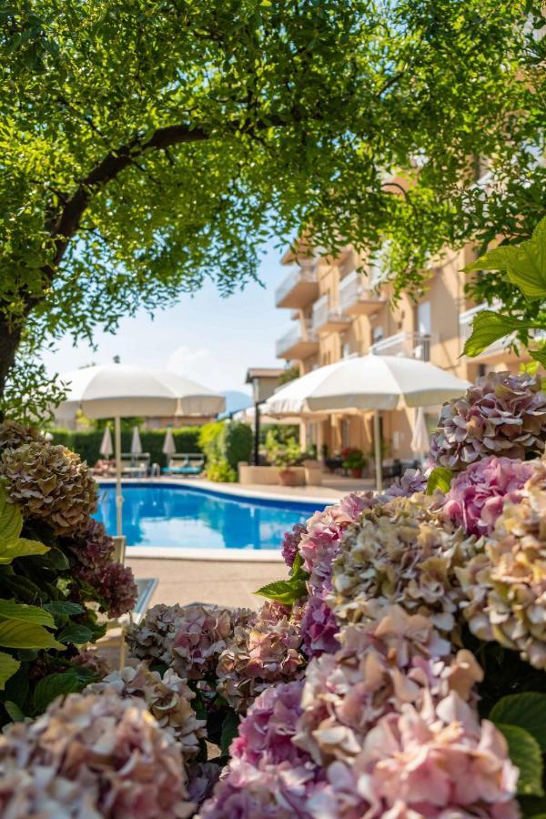 Hotel Romeo Torri del Benaco Kültér fotó