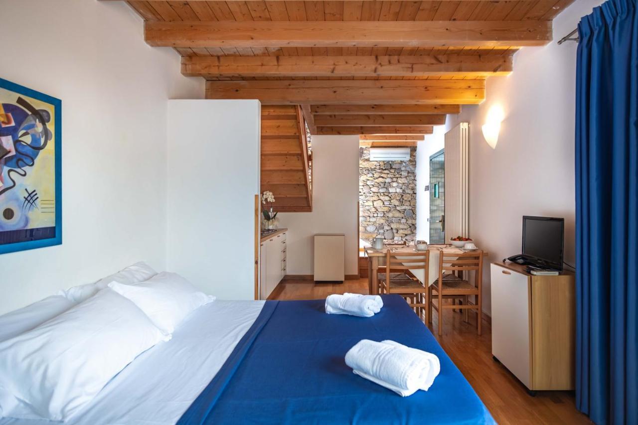 Hotel Romeo Torri del Benaco Kültér fotó