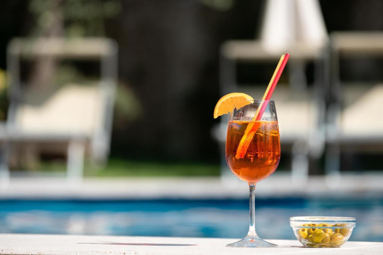 Hotel Romeo Torri del Benaco Kültér fotó